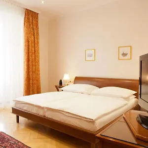 Kaiserin Elisabeth 4*, Vienna Austria