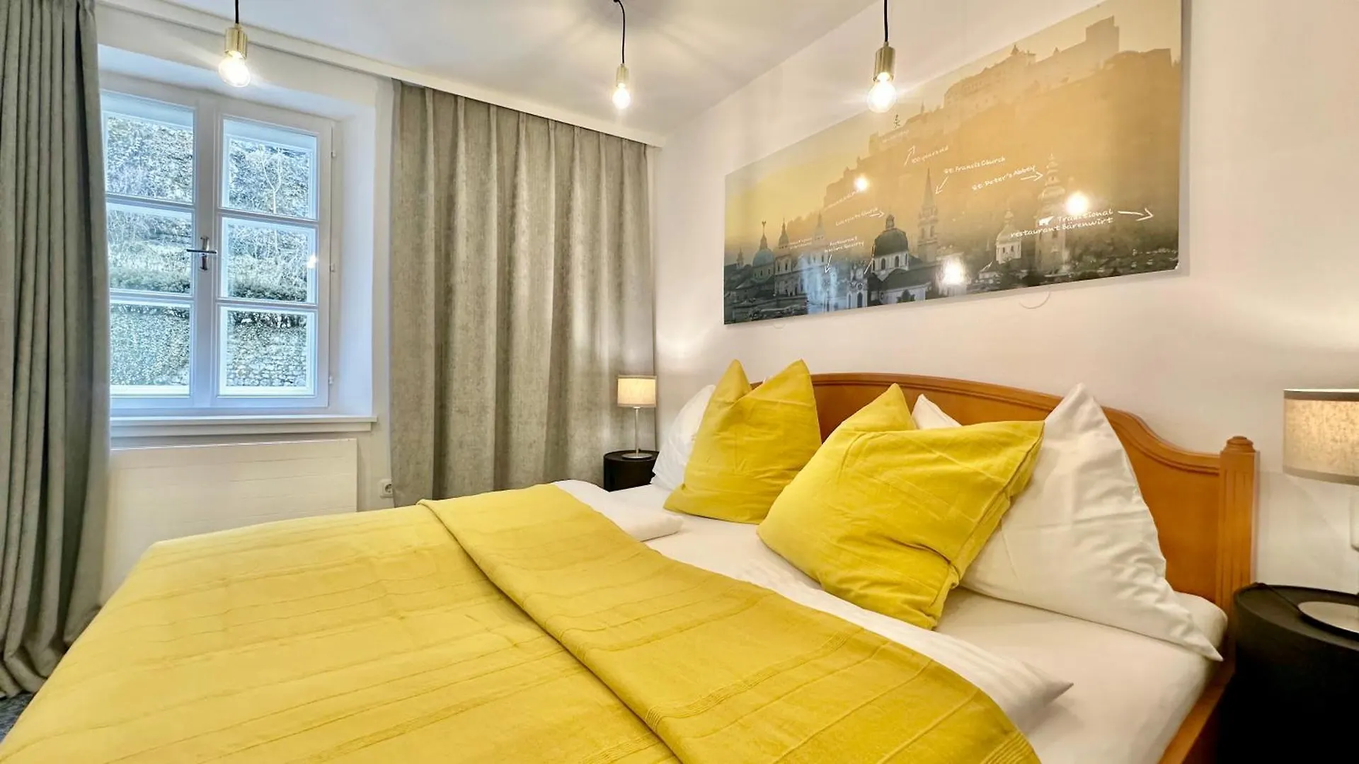***  Hotel Krone 1512 Salzburg Avusturya